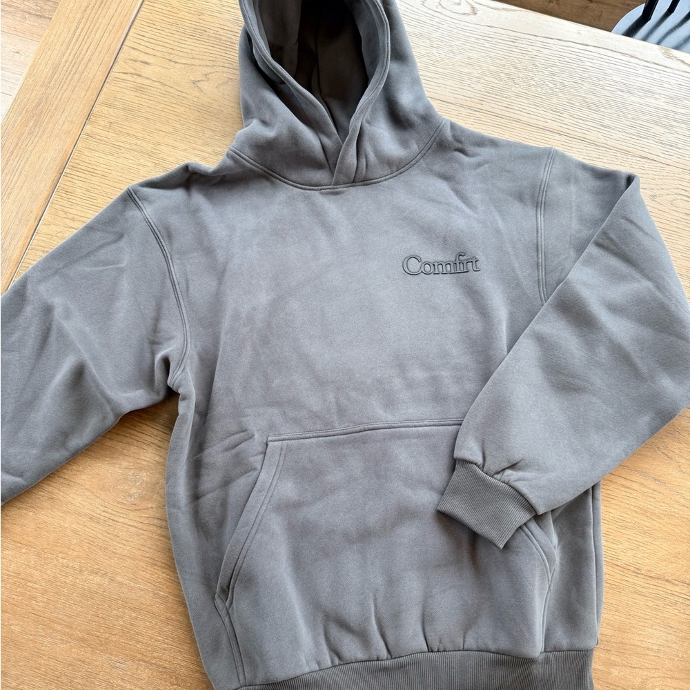 NWT Comfort Minimalist Steel Grey Hoodie